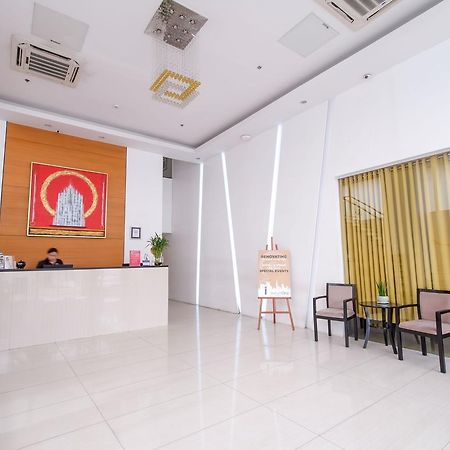 Zen Rooms Bangkal Makati Makati City Exteriör bild